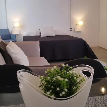 Apartment Corredera Travel 2 *